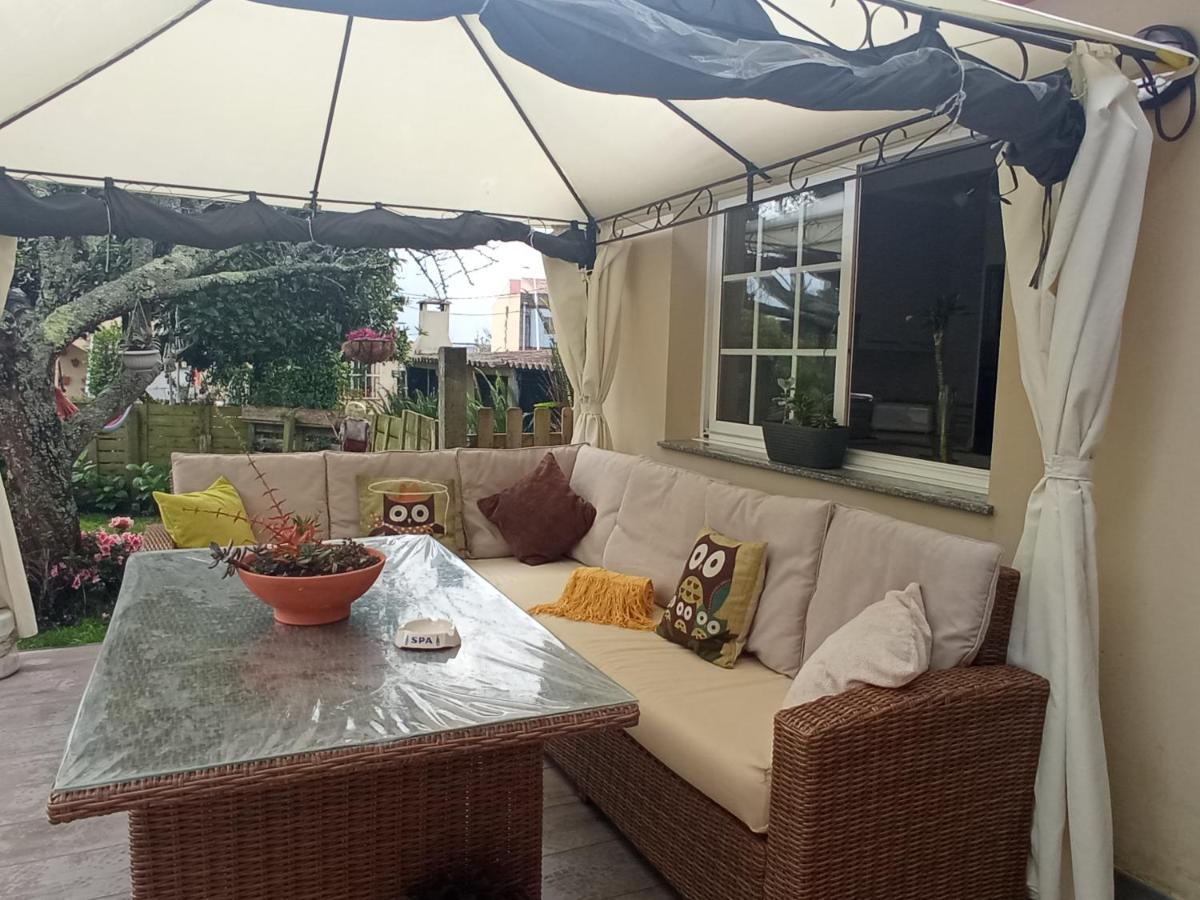 Jardin, Terraza Y Barbacoa Appartement O Grove Buitenkant foto