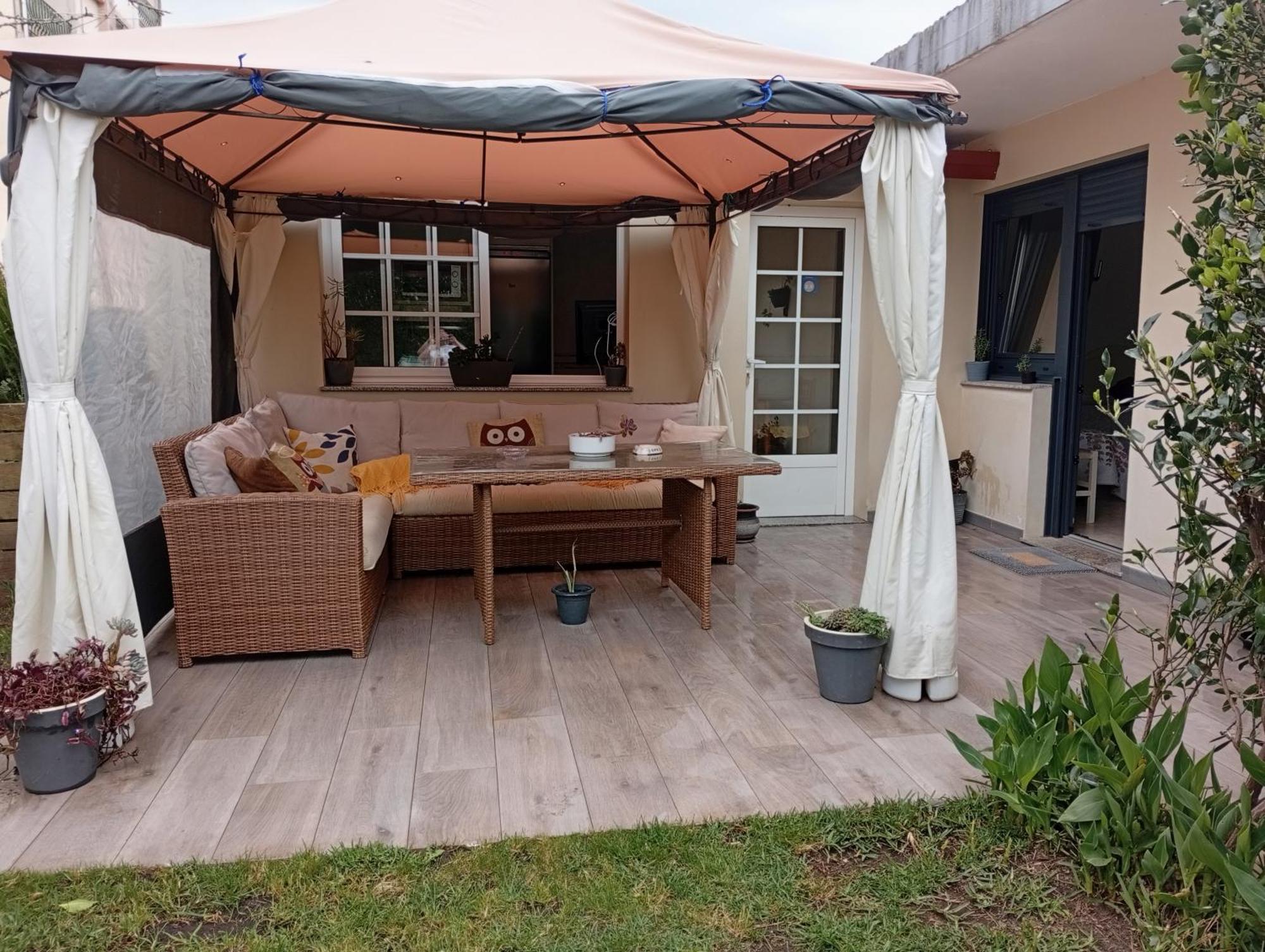 Jardin, Terraza Y Barbacoa Appartement O Grove Buitenkant foto