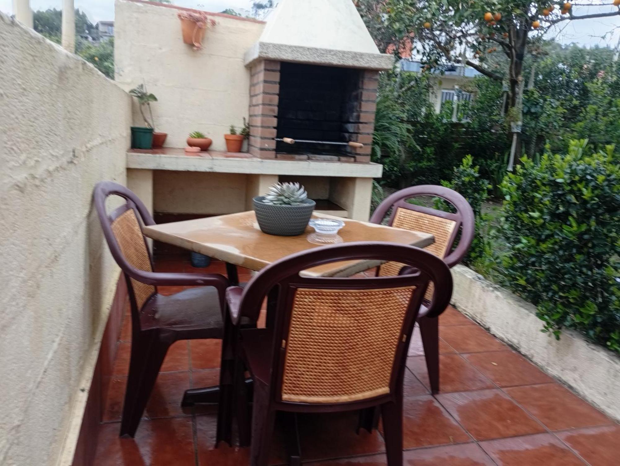 Jardin, Terraza Y Barbacoa Appartement O Grove Buitenkant foto