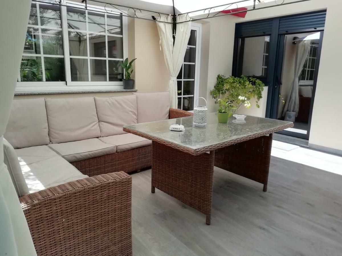 Jardin, Terraza Y Barbacoa Appartement O Grove Buitenkant foto